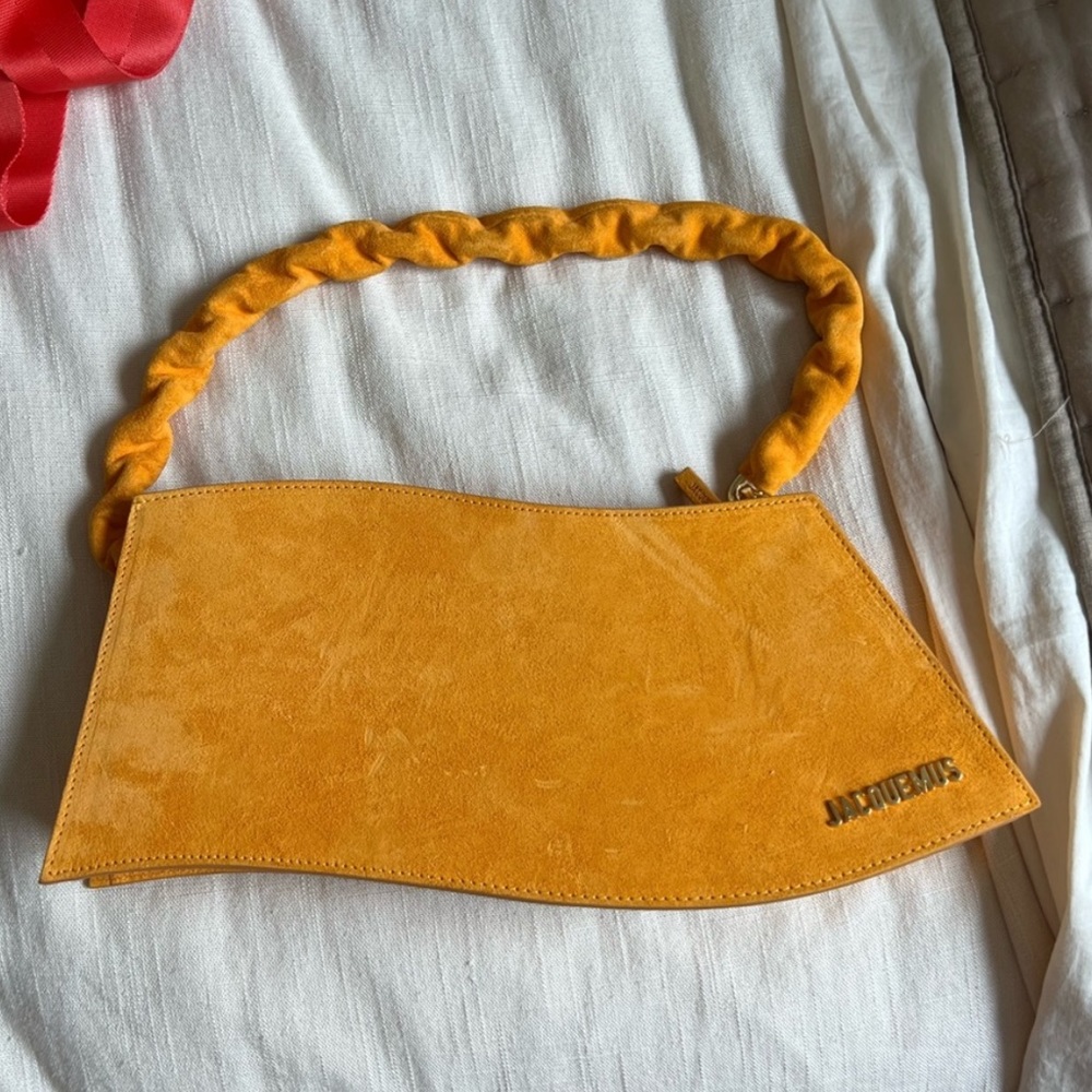 JACQUEMUS Orange Suede 'La Vague' Bag - USED